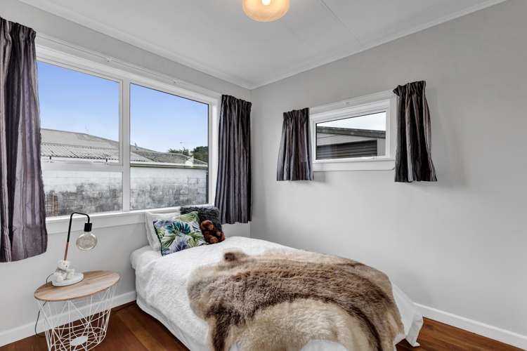 22 Brookes Terrace Waitara_12