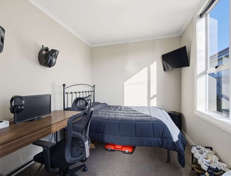5 Hargest Crescent Saint Kilda_11