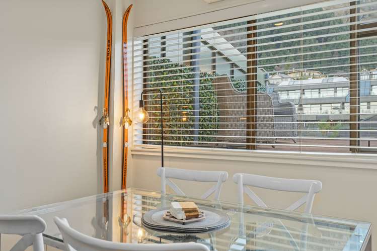 9/62 Shotover Street Queenstown_13