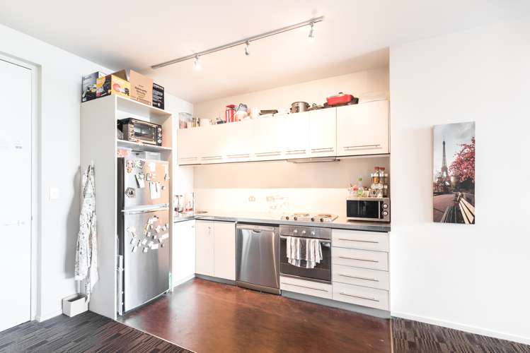 407/20 Hanson Street Mount Cook_2