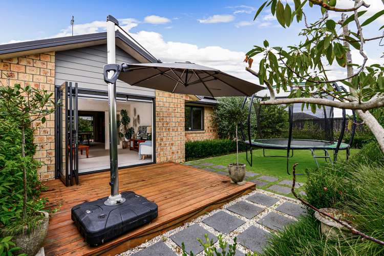 14 Bishopsworth Way Huntington_8