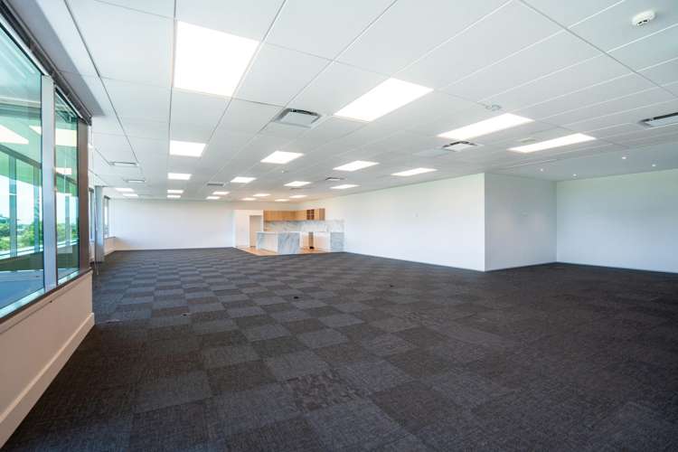 74 Taharoto Road Takapuna_5