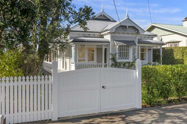 6 Summer Street Stanley Point_20