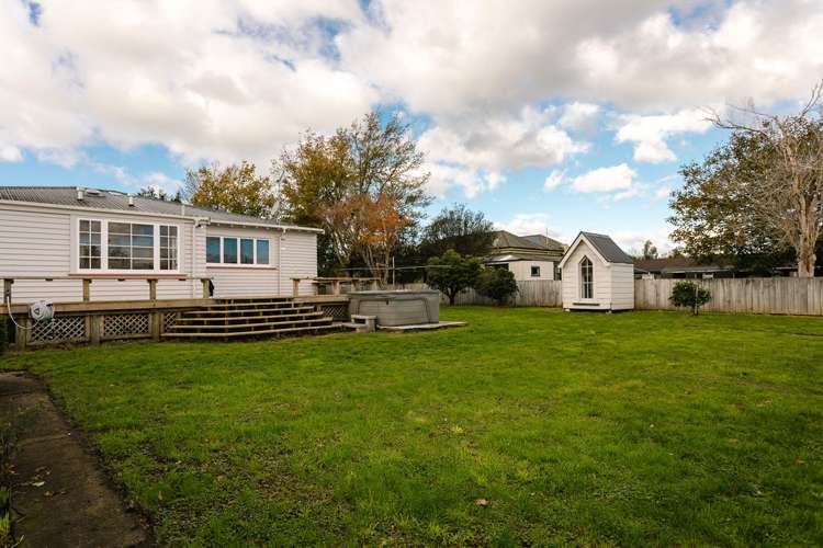 9 Edward Street Dannevirke_18