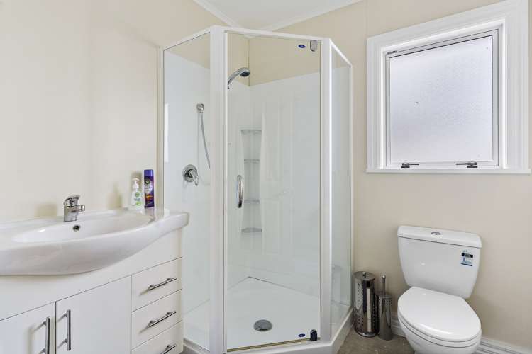 6 Augustus Street Carterton_12