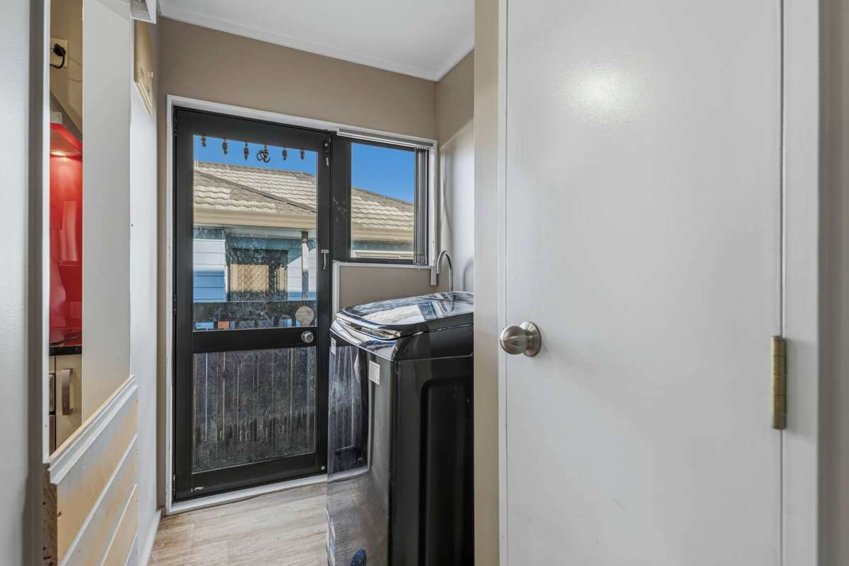 2/46 Graeme Avenue_4