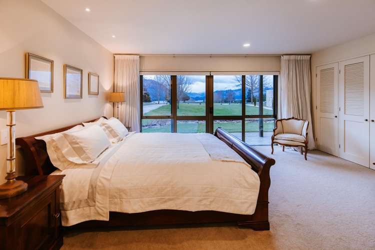 86 Golf Course Road Wanaka_17