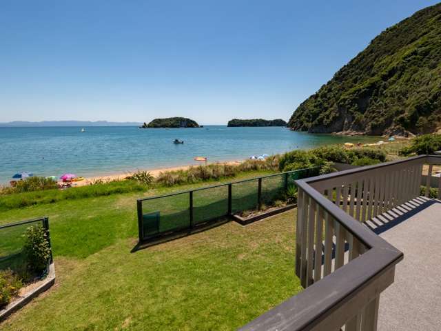 19 Cornwall Place Takaka_3