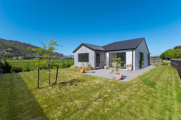 100 Waipunahau Road Waikanae_18