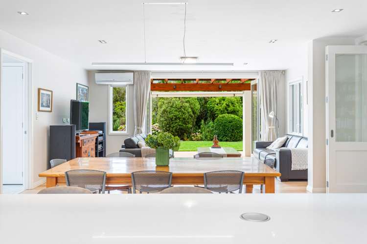 47 Lloyd Road Riverhead_8