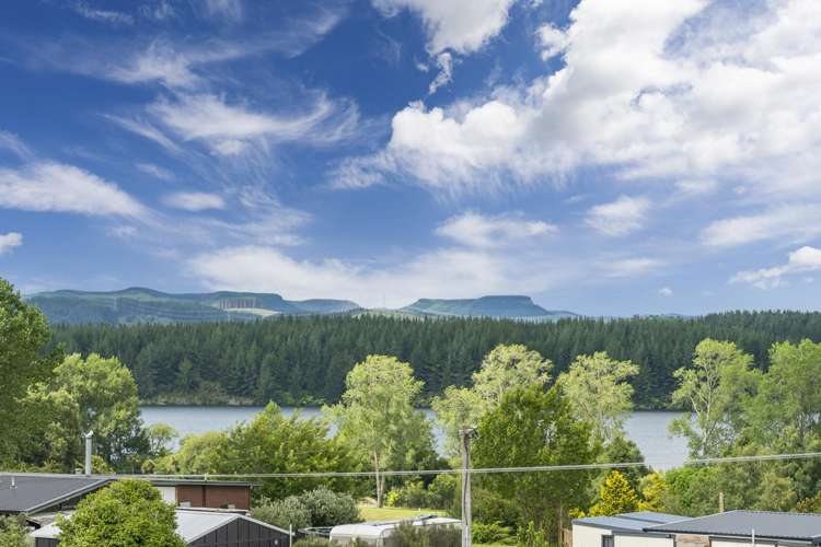 18 Manuka Terrace Mangakino_15