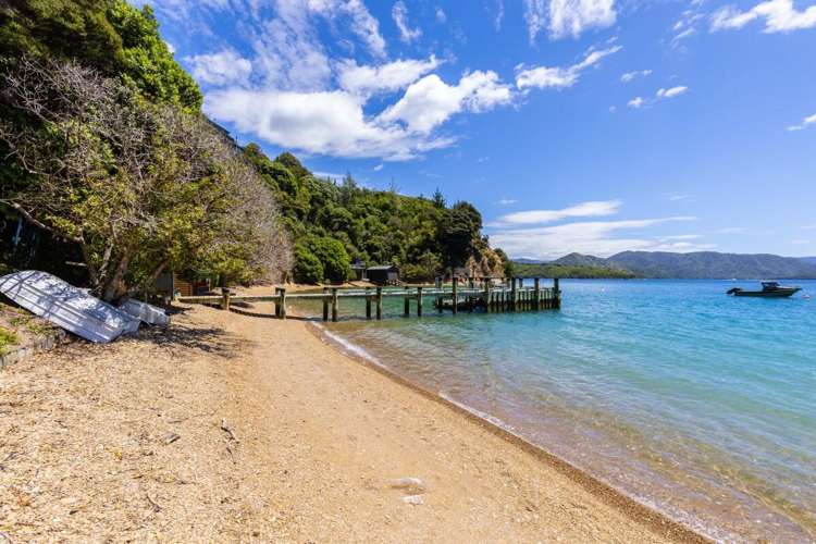 185 Port Underwood Road Waikawa_6