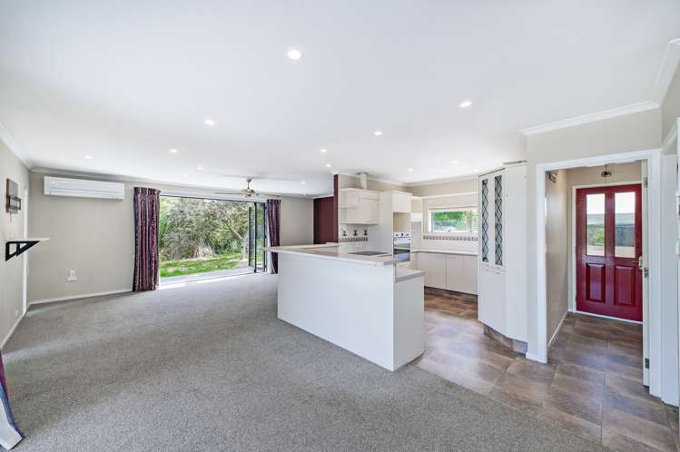 12 Bowen Street Southbridge_7