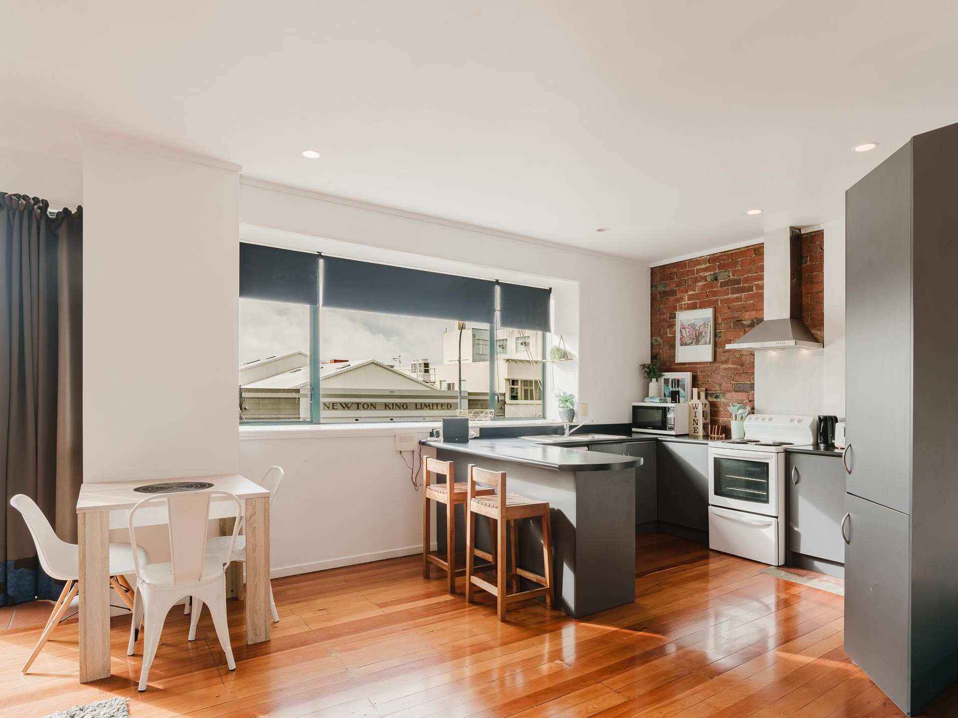 4/641 Victoria Street Hamilton Central_0