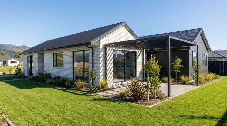 11 Alan Miers Way Fitzherbet_1