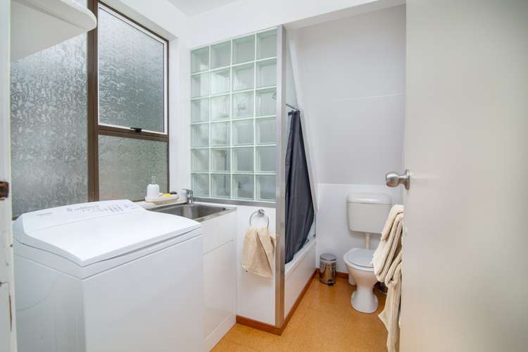 49 Railway Street Sefton_17