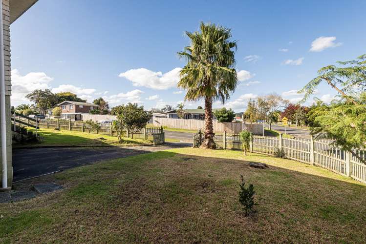 24 Manapouri Street Tikipunga_16