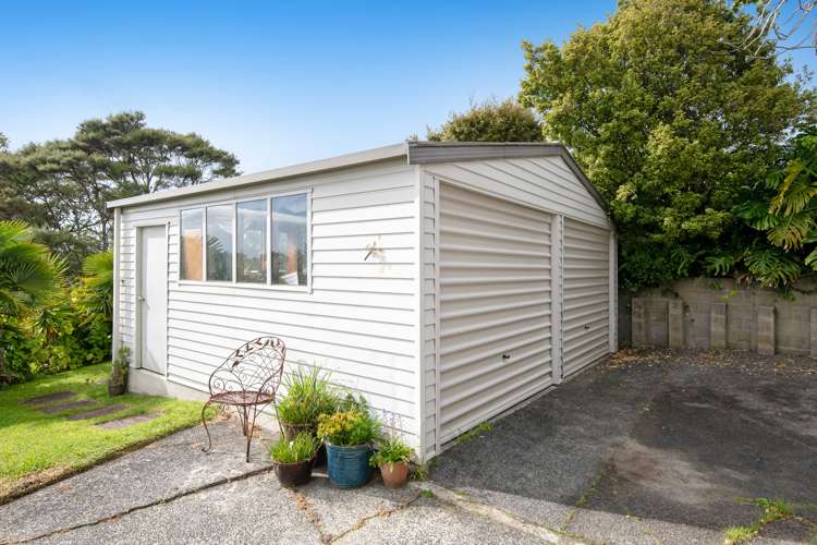 753 East Coast Road Northcross_10