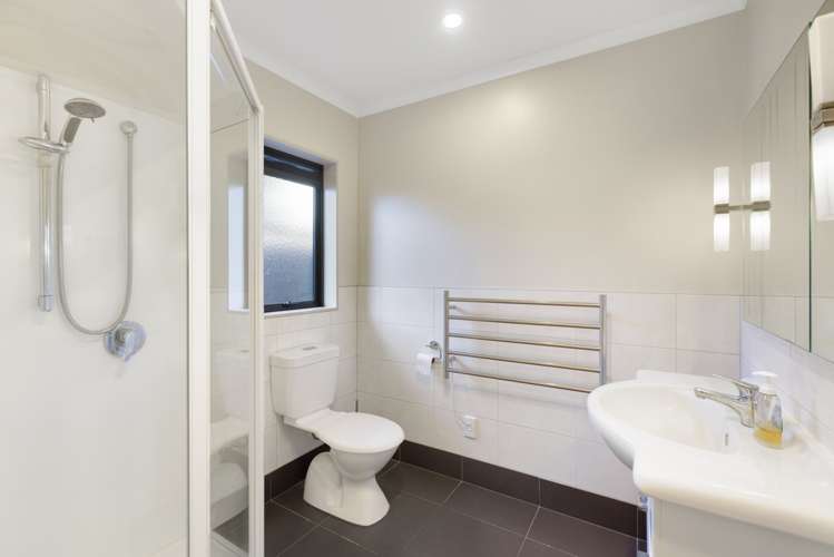 14 Merlot Drive Pyes Pa_14