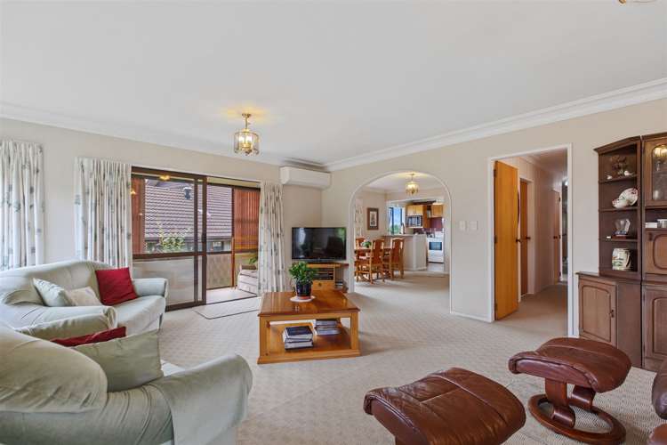 5 Cathray Place Matua_2