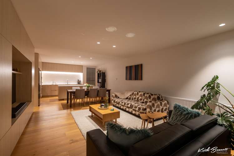 5 Jean Caldwell Way Island Bay_4