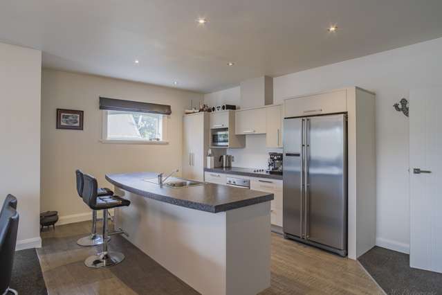 16 Grasmere Street Waimataitai_4