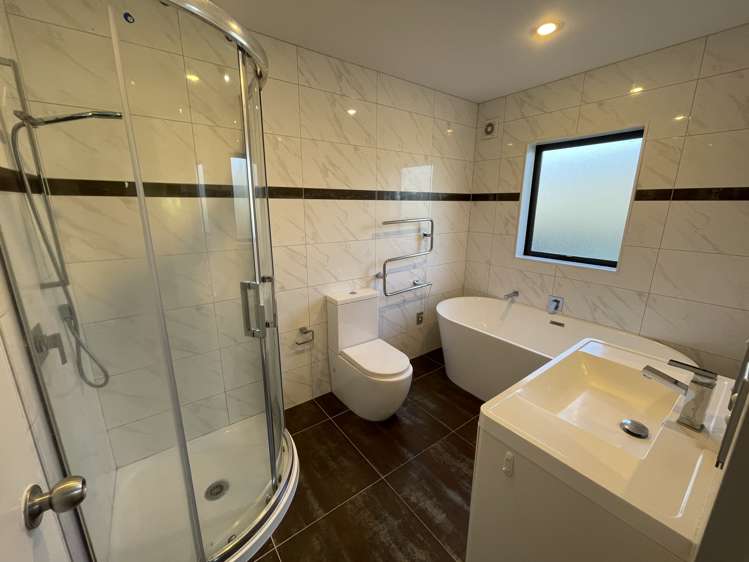 19 Farnol Street Hillsborough_6