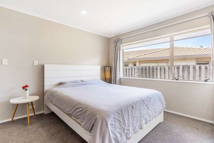 2/1 Travers Place Northpark_14