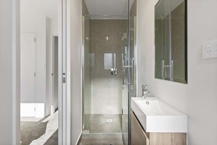 17 Paetai Lane Te Atatu Peninsula_14