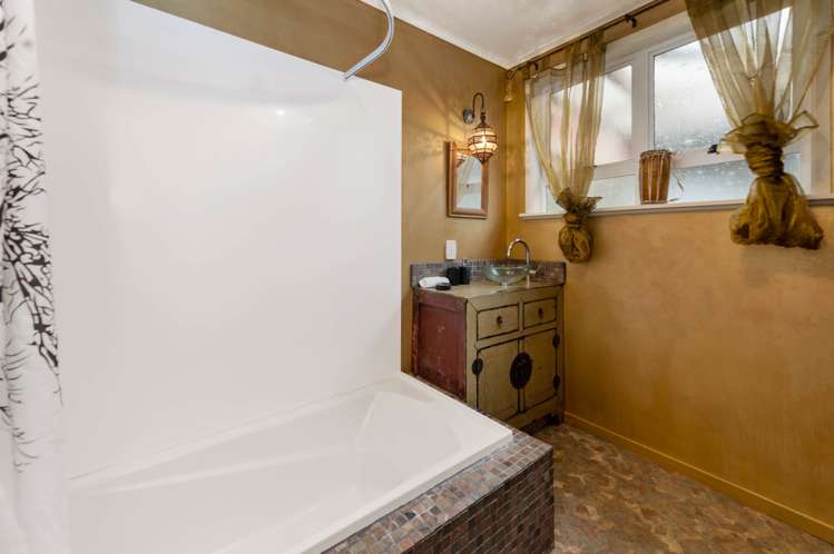 61 Miller Street Glenholme_12