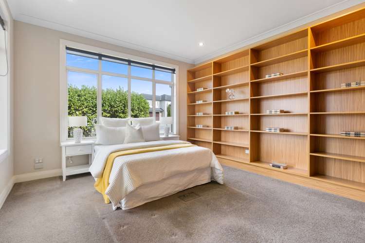 58 Chateau Rise Flat Bush_24