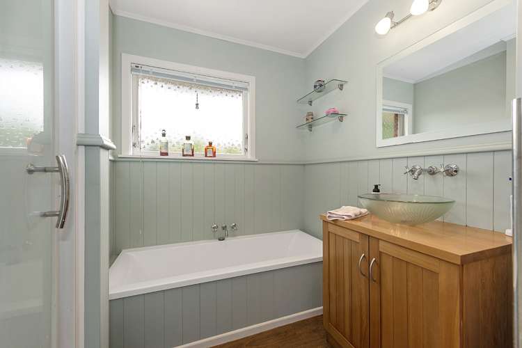 33 Hooker Avenue Chedworth_8