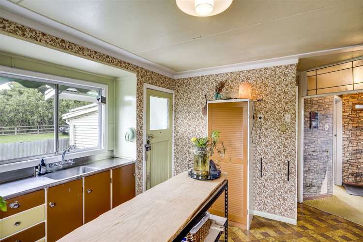 155 School Road Clive_11