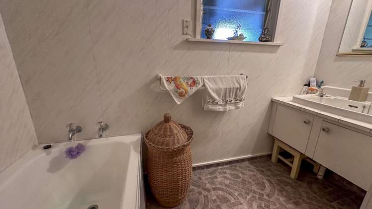 500 Hart Drive Frimley_14