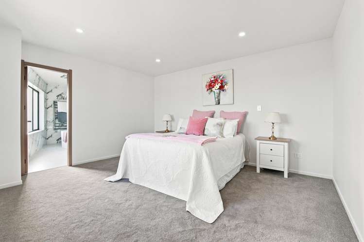 74 Charlestown Drive Flat Bush_13