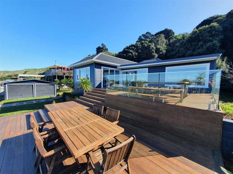 60 Douglas Street Okitu_3