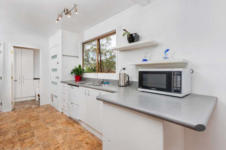 26 Aquarius Avenue Glen Eden_7