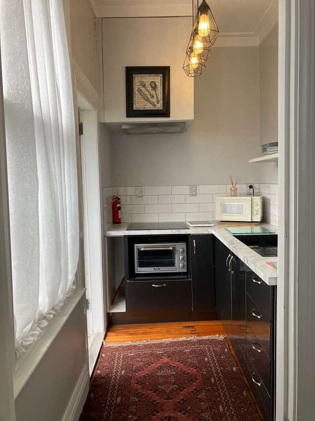 205 Marine Parade Napier South_2