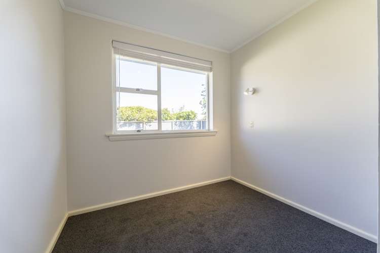 16 Tawa Street Glenwood_16