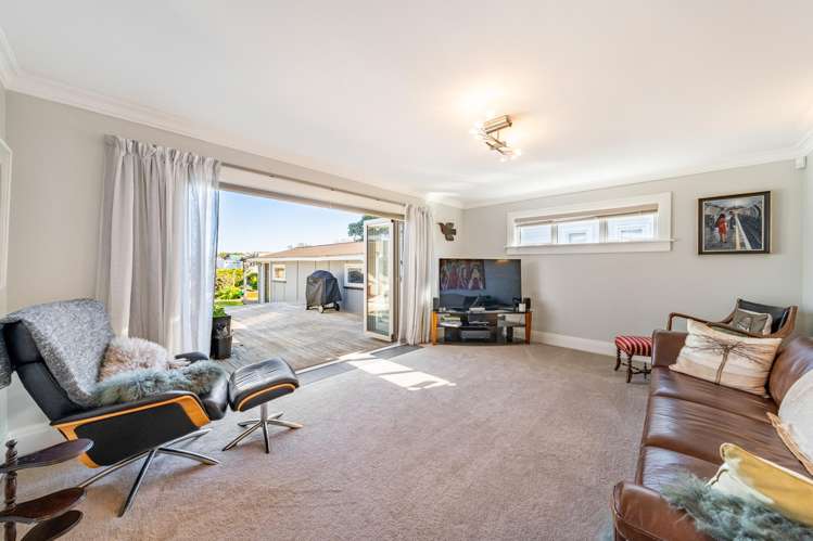 18 Bracken Street Petone_16