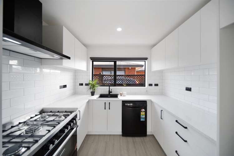 14 Morewood Lane Favona_7