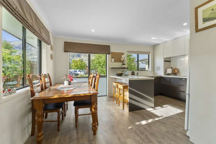 12 Cotswold Court Lower Shotover_14