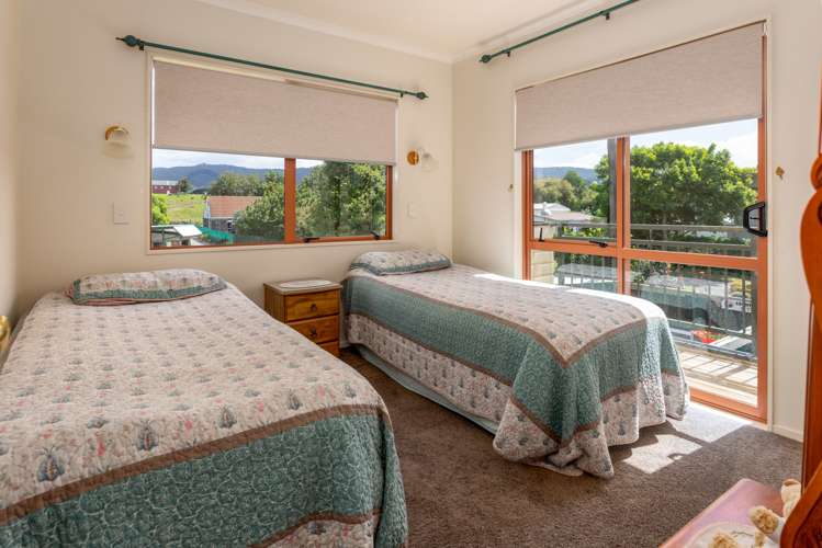 1692 East Coast Road Whakatiwai_10