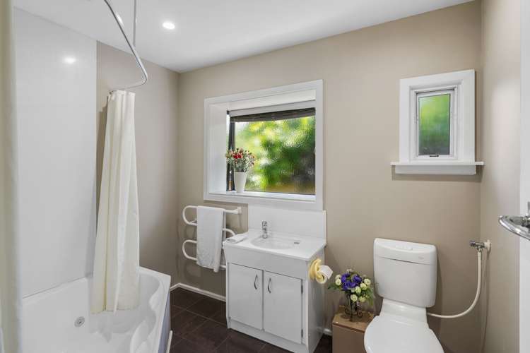 33 Liverton Crescent Bishopdale_18