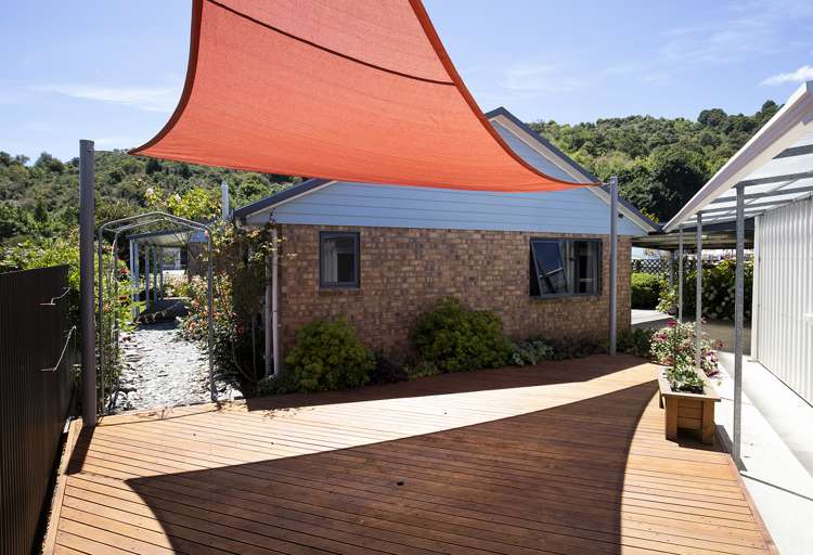 5 Munson Street Reefton_15