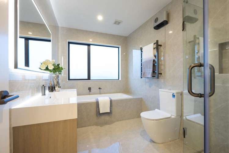 57 Matangi View Drive Orewa_21
