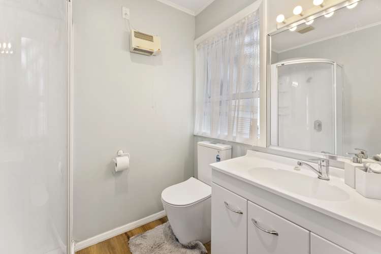 115 Hine Road Wainuiomata_17