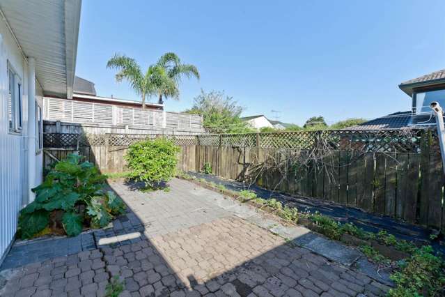 1/14 Brook Street Milford_1