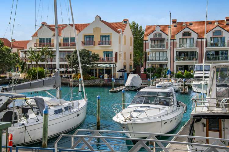 3 Waterside Crescent Gulf Harbour_17