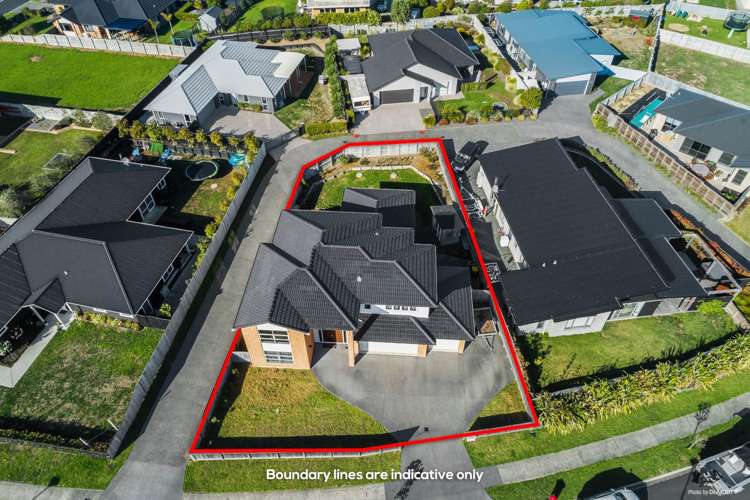 79 Intrepid Crescent Beachlands_13